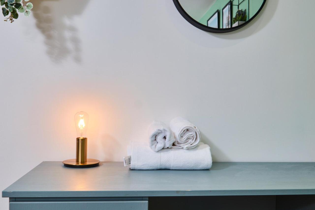 Ferienwohnung Stunning City Centre 3 Bed, 3 Bath - Sleeps 8! Leeds  Exterior foto